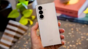 Samsung Galaxy Z Fold 8